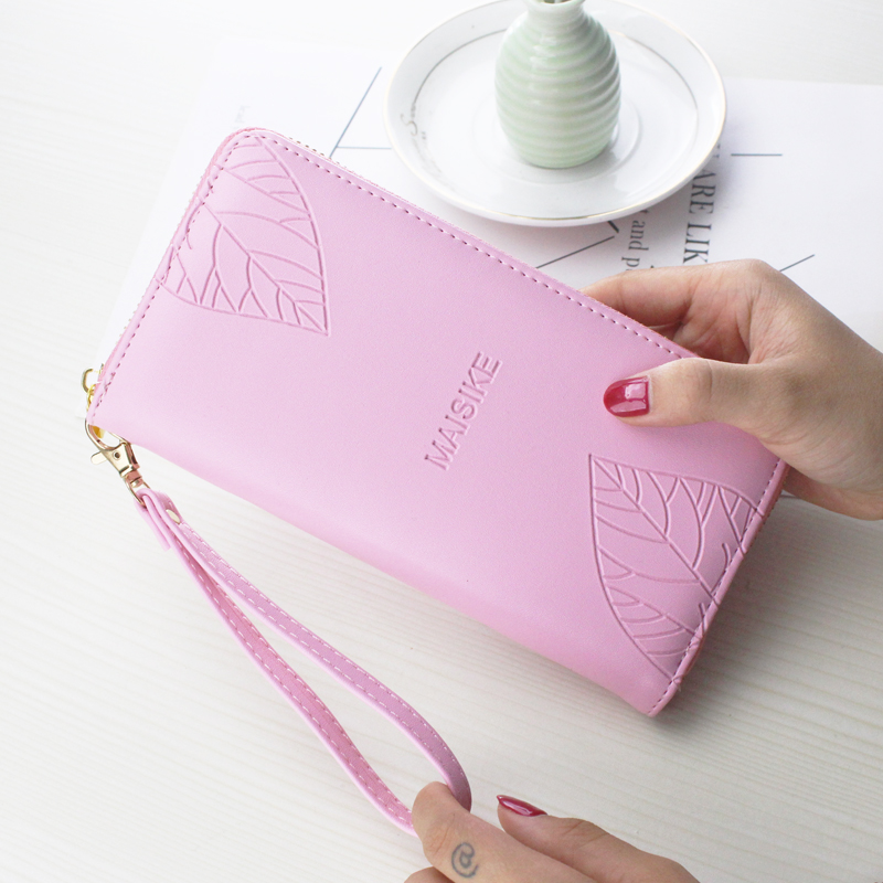 レディース二つ折り財布 リーフ型押しストラップ付きレディース二つ折り財布