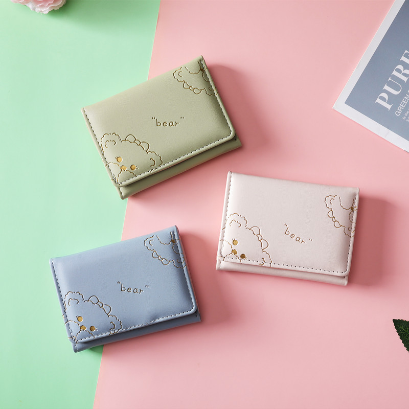 レディース二つ折り財布 くま刺繍デザインコンパクト二つ折り財布