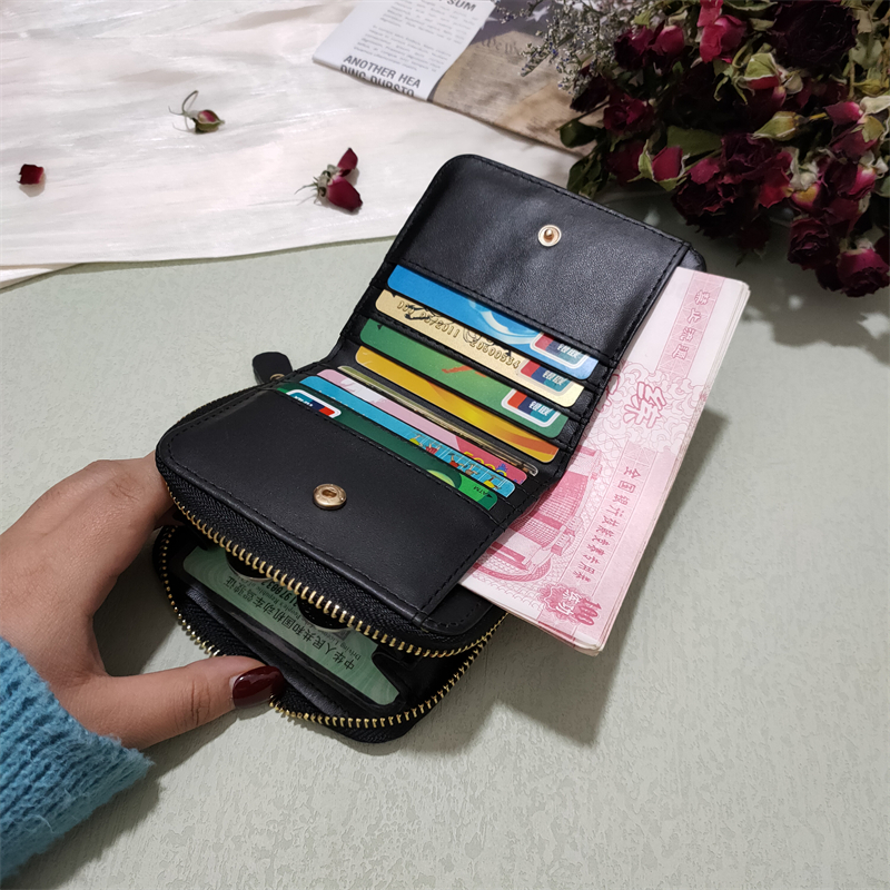 レディース二つ折り財布 キルティングステッチラウンドファスナー二つ折り財布