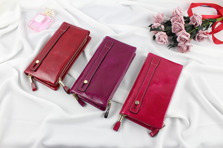 レディース二つ折り財布 本革製コンパクト二つ折り財布