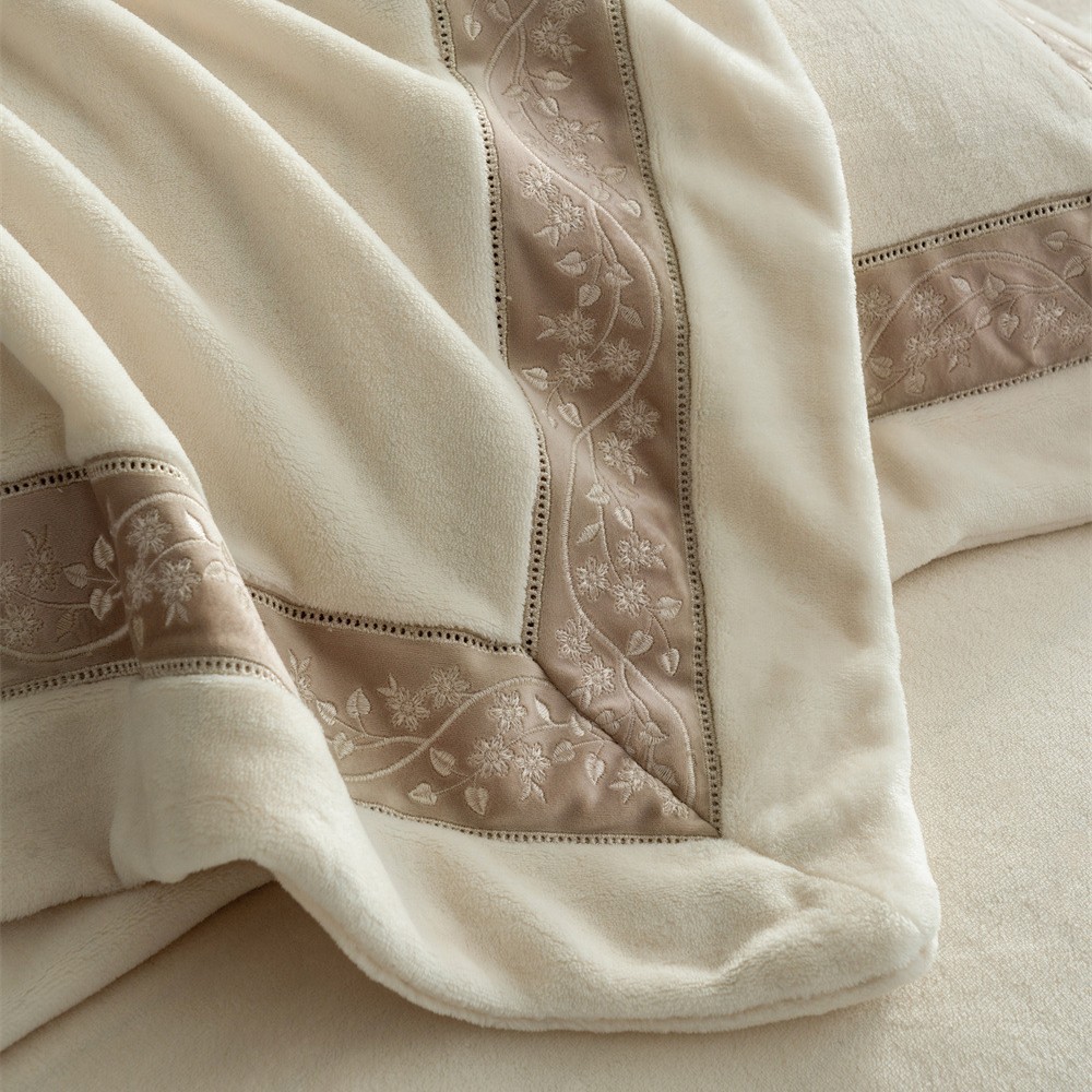 布団カバー セット 花柄刺繍ボーダー高級布団カバーセット