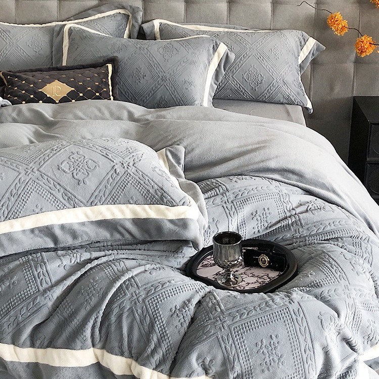 布団カバー セット 高級刺繍装飾パイピング付き布団カバーセット