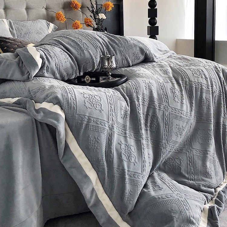 布団カバー セット 高級刺繍装飾パイピング付き布団カバーセット