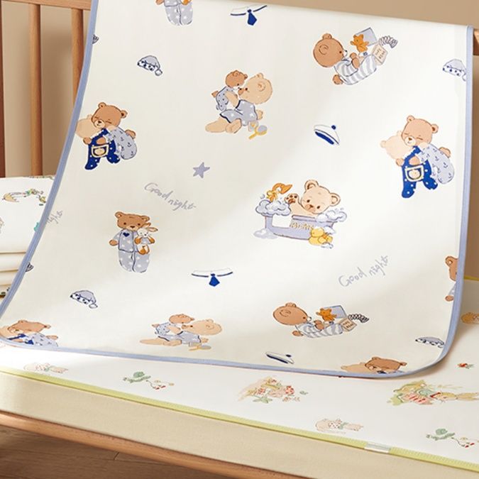 ベビー布団 くまさん柄の快適防水敷布団