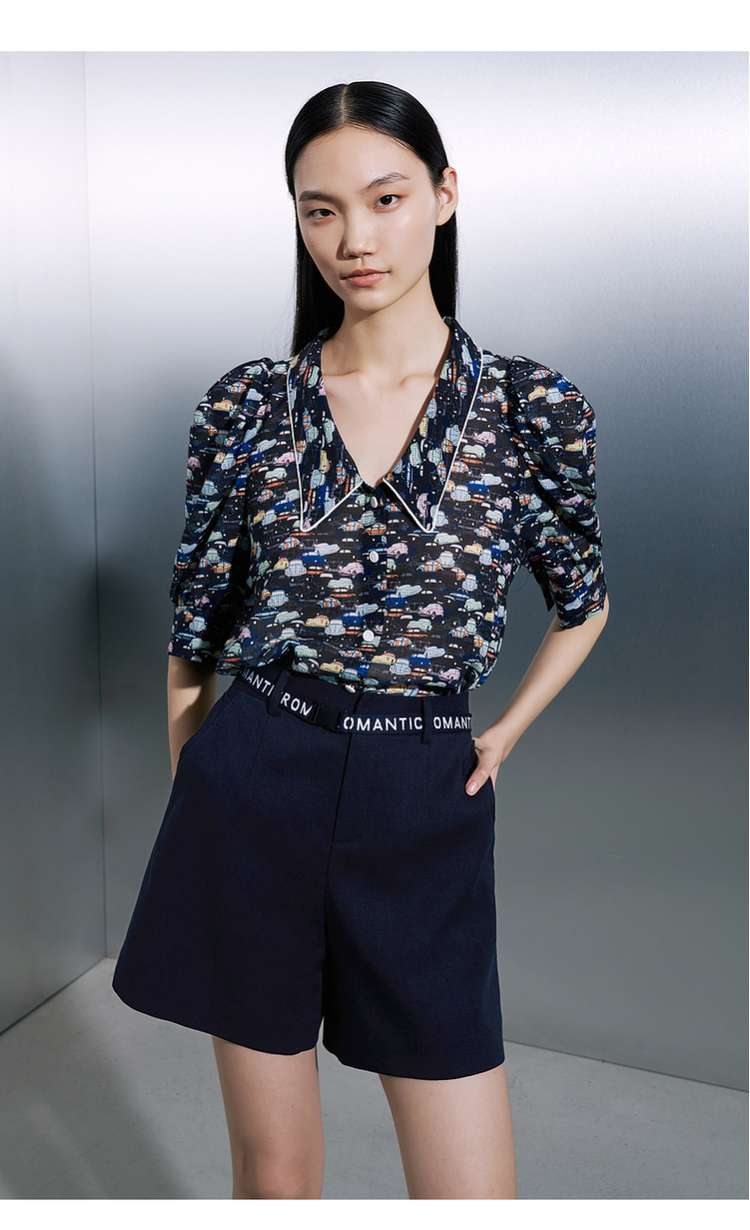 総柄シャツ　レトロミックス パフスリーブ 総柄シャツ