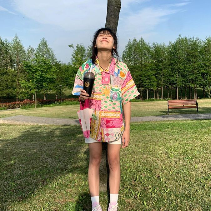 柄シャツ 華やか水彩画風総柄シャツ
