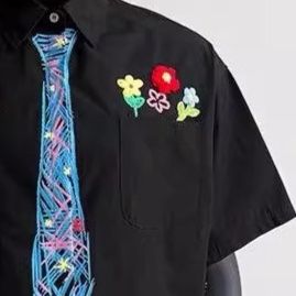 柄シャツ 花刺繍ネクタイデザイン半袖シャツ