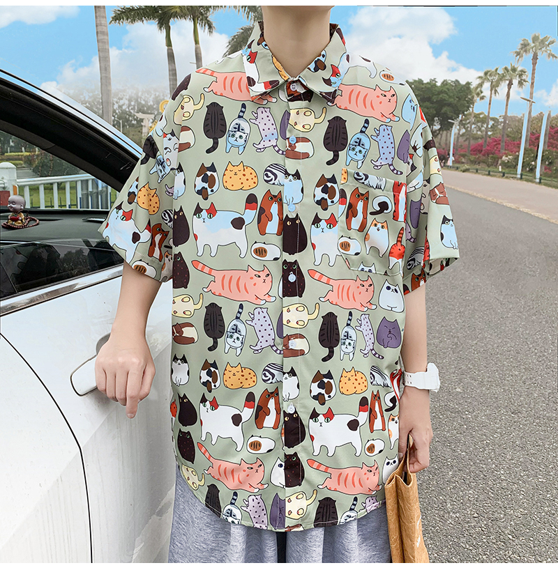 柄シャツ 愛らしい猫たちの総柄半袖シャツ