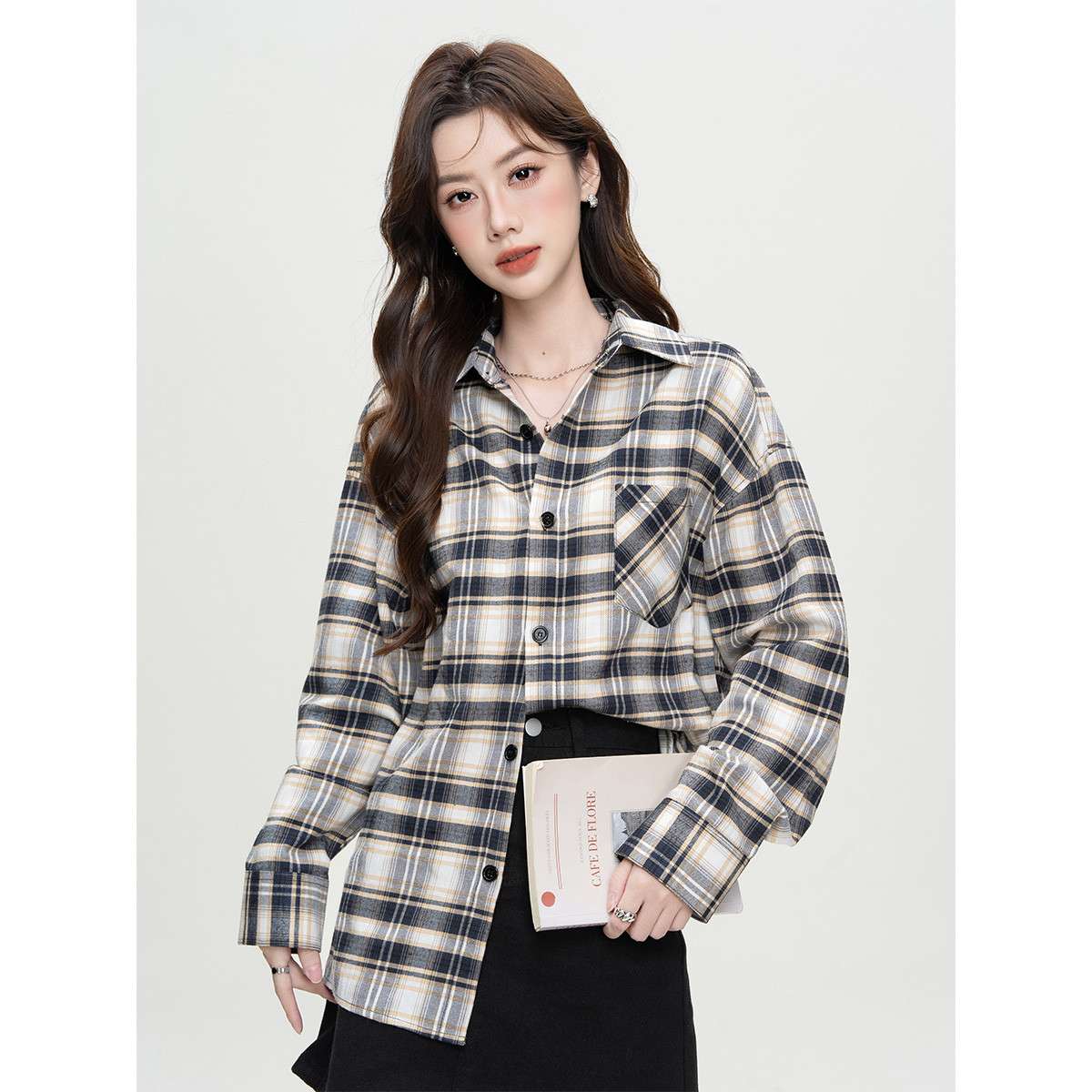 チェック柄　ゆったりシルエット チェック柄シャツ