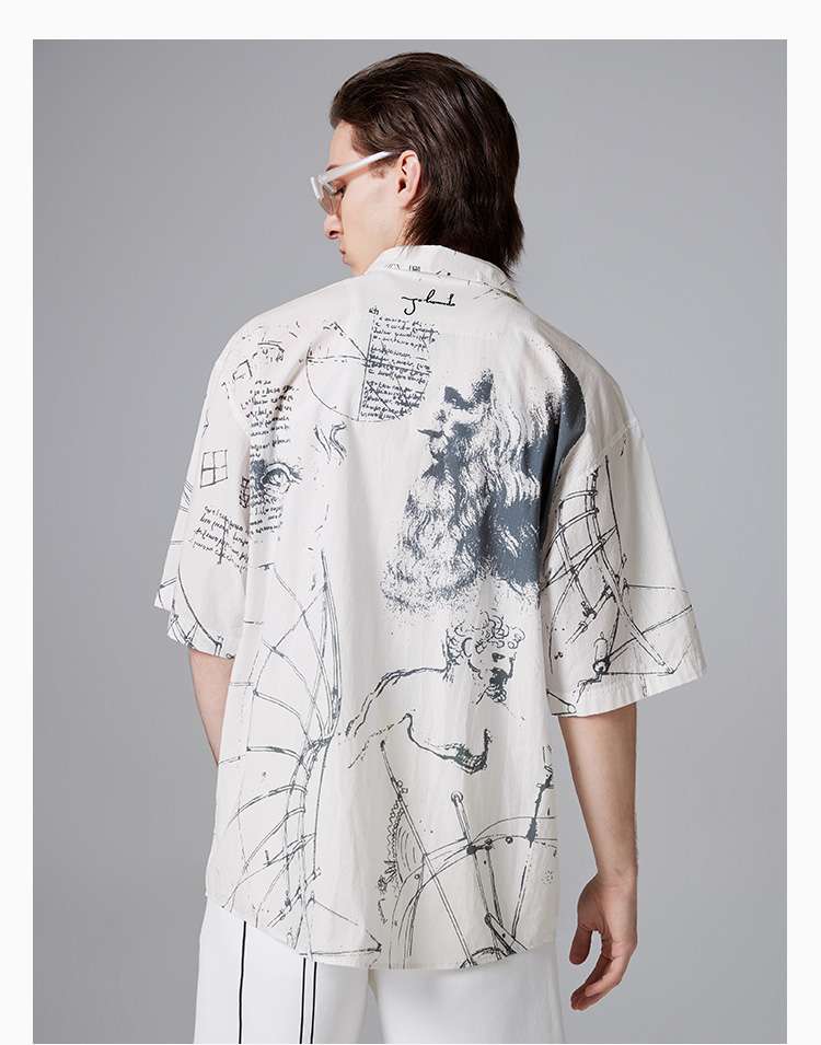 総柄シャツ　幾何学模様プリント柄シャツ
