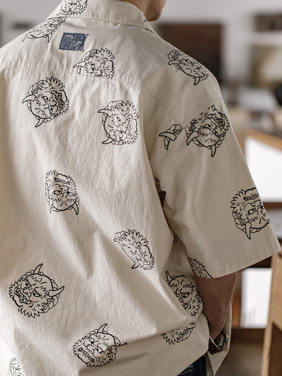 柄シャツ 獅子頭線画模様 半袖開襟シャツ