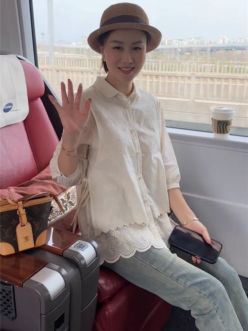 柄シャツ 優美刺繍レースフリルシャツ
