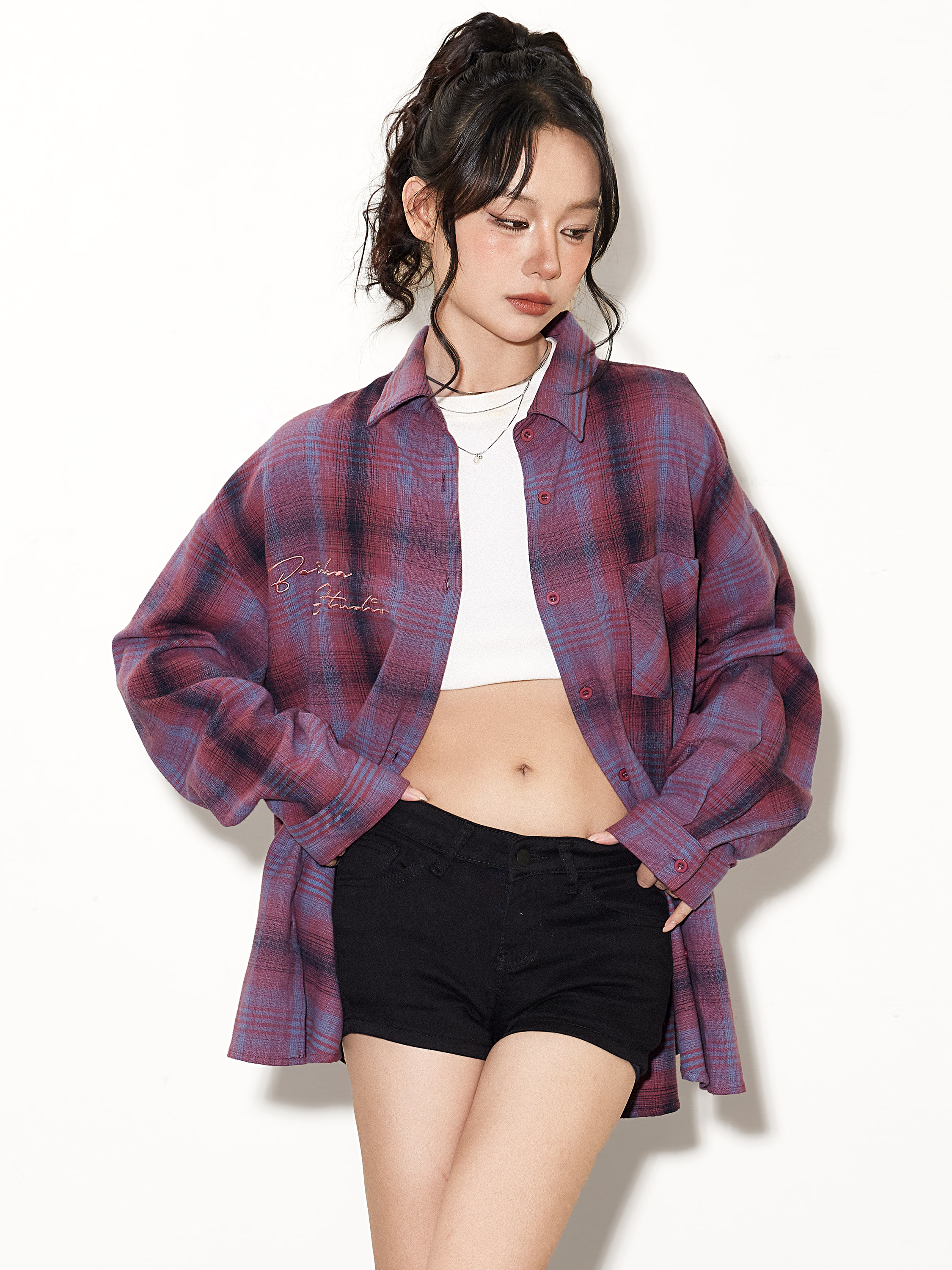 柄シャツ ゆったり刺繍入りチェック柄シャツ