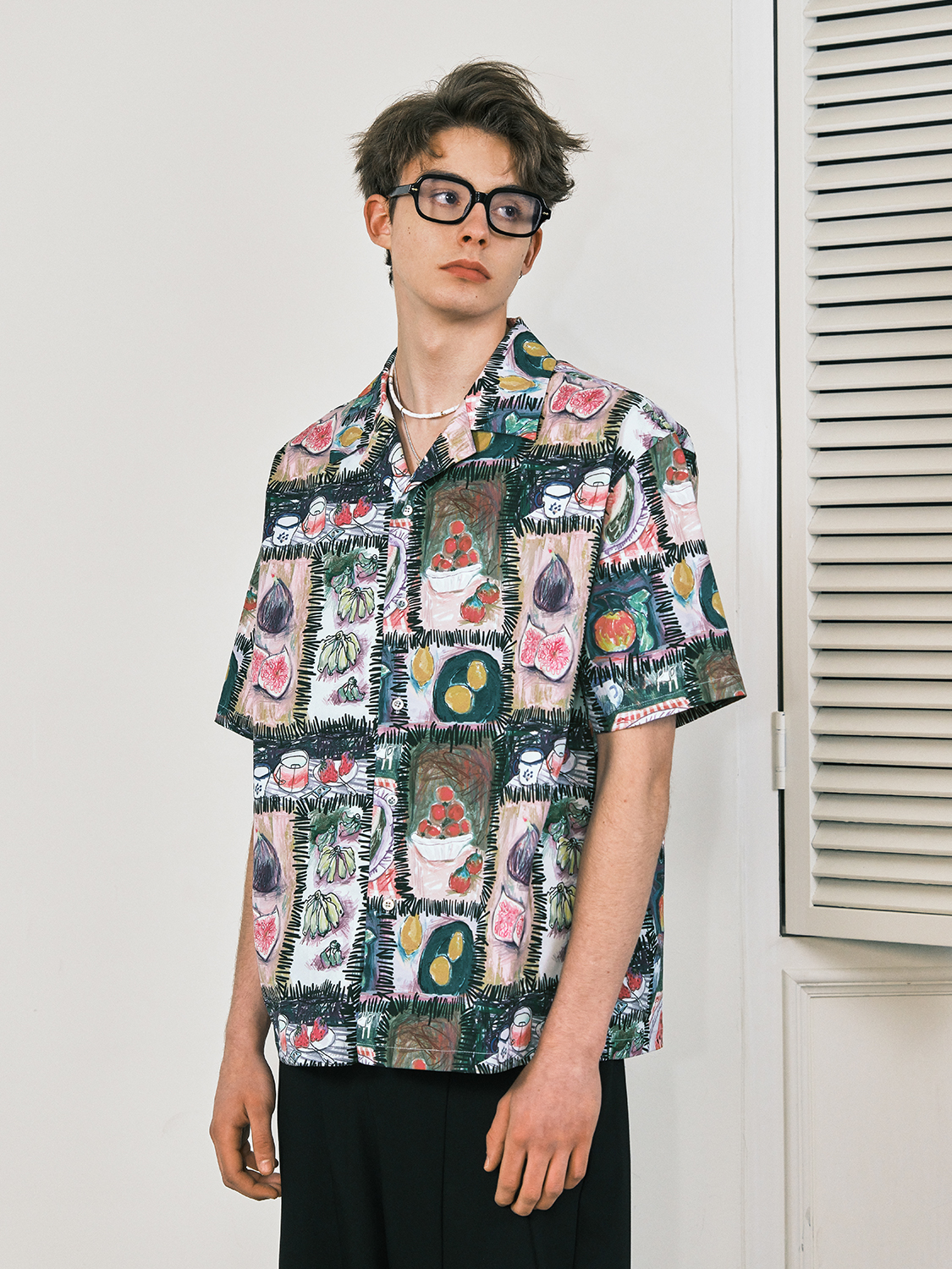 柄シャツ フルーツマーケット 絵画風総柄シャツ