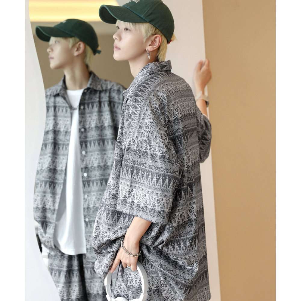 総柄シャツ　民族調幾何学模様の柄シャツ＆パンツセット