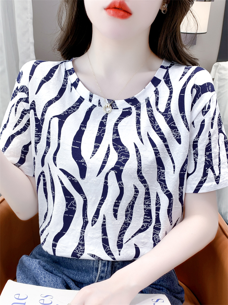 柄シャツ 優美な縞模様アートカットソー