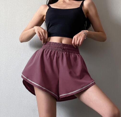 スポーツウェア レイヤード仕様ヨガショーツ速乾スポーツパンツ