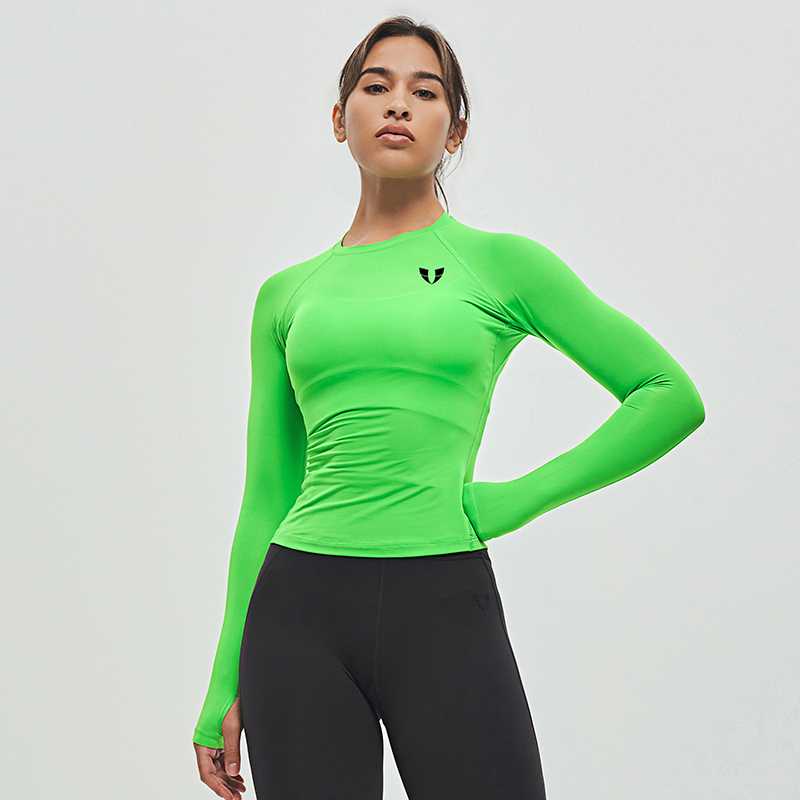 冬のランニングが待ち遠しくなる！寒さを忘れて走れる服装10選