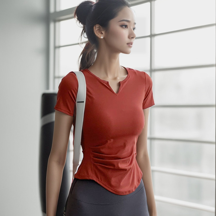 スポーツウェア 優美シルエット キーネックシャツ