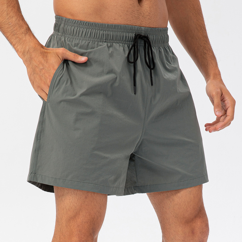 スポーツウェア 軽量速乾ランニングショートパンツ