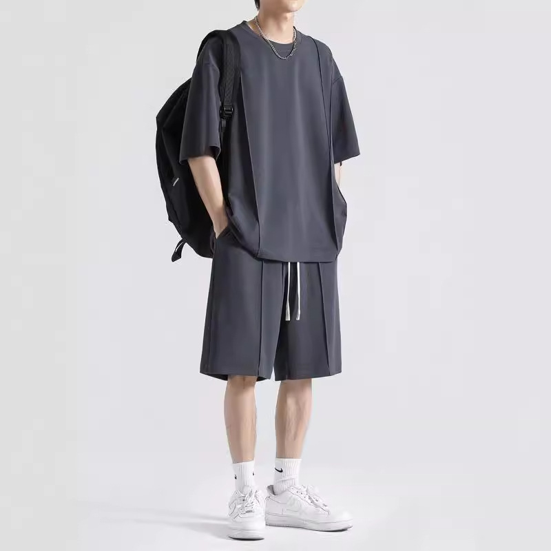 スポーツウェア シンプル余裕感セットアップ
