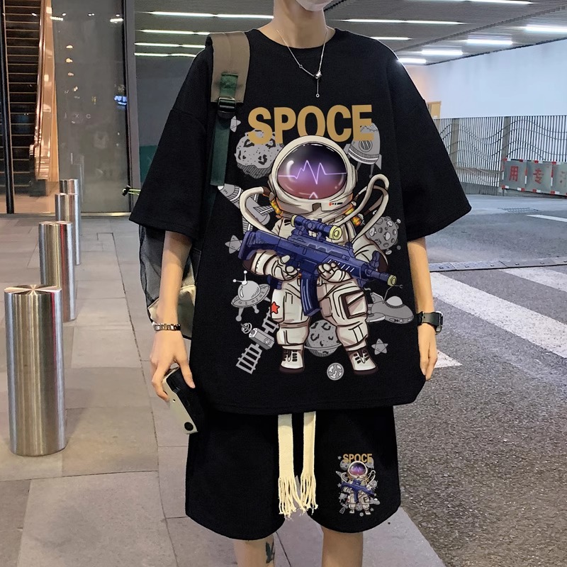 スポーツウェア 宇宙飛行士プリント上下セット