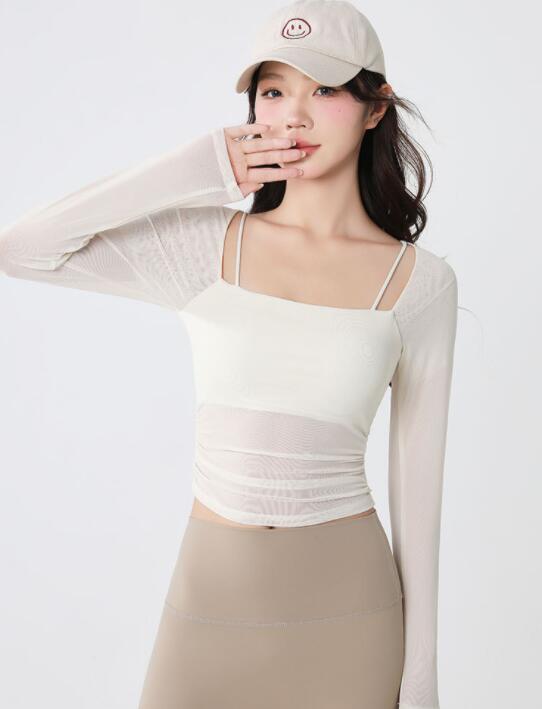 スポーツウェア ヨガウェア 速乾機能付き長袖トップス