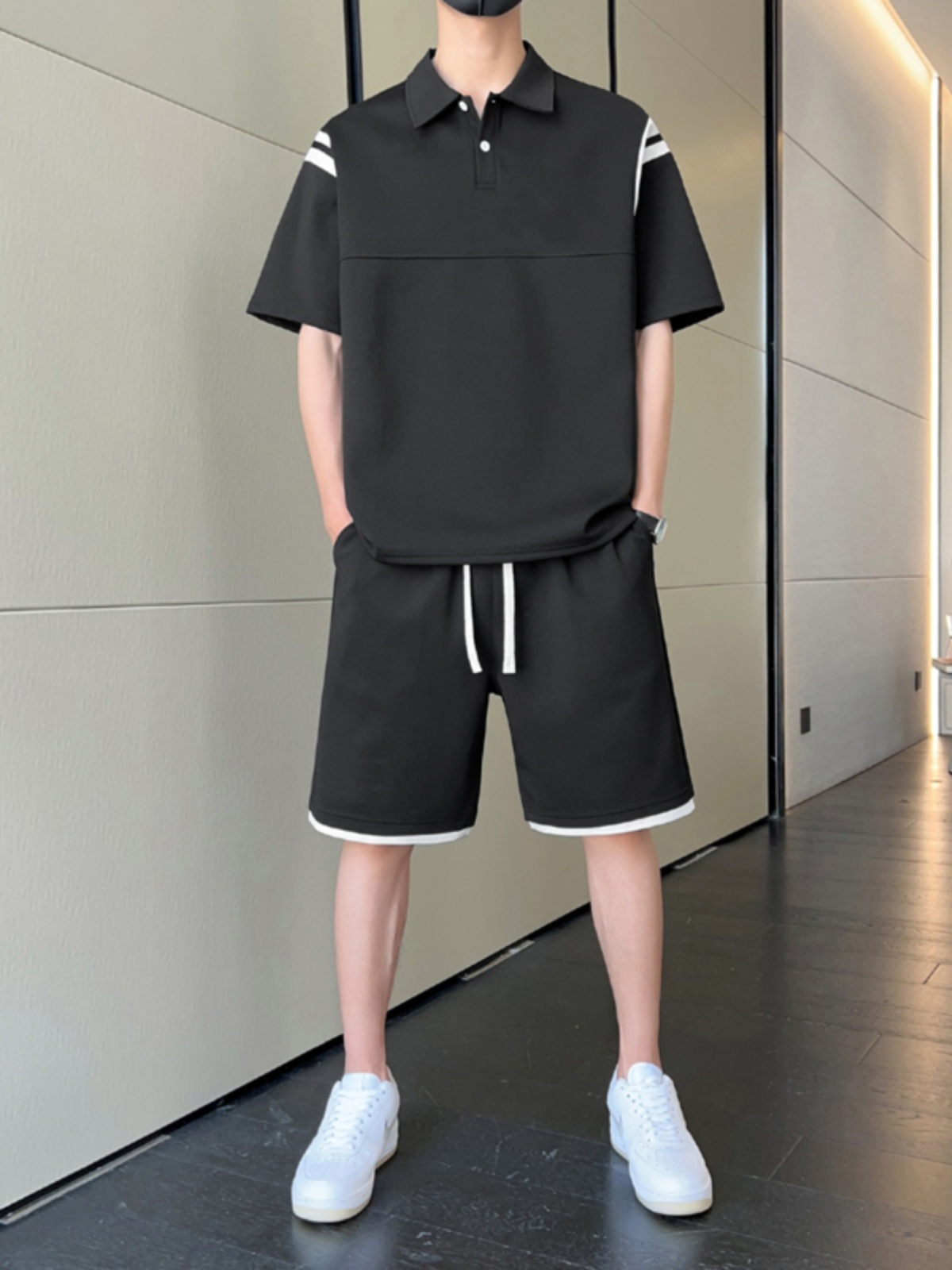 スポーツウェア ラインアクセント ポロセットアップ