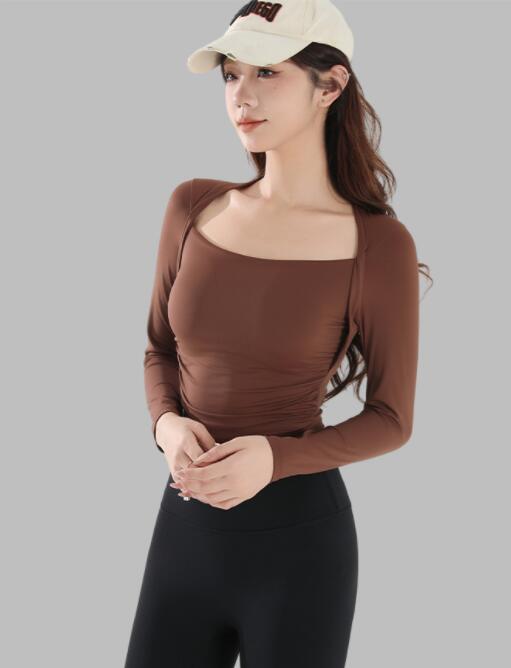 スポーツウェア 女性用長袖運動着速乾機能付きヨガ重ね着風上着