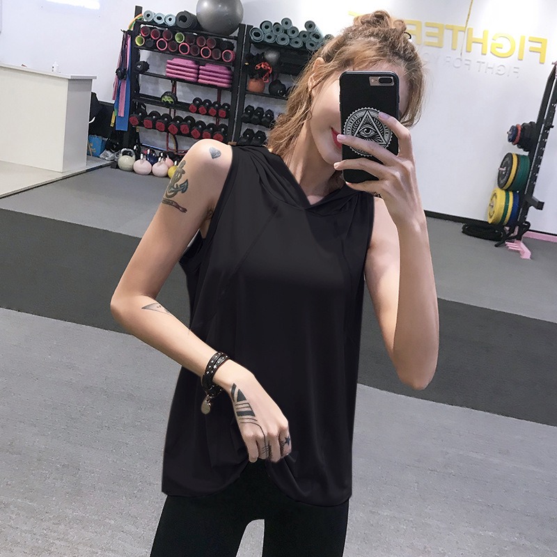 速乾フード付きタンクトップ トレーニング用スポーツウェア