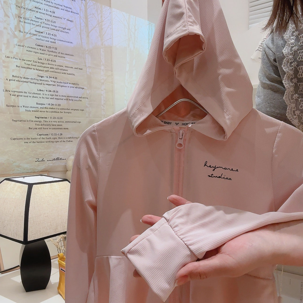 スポーツウェア キッズ ラッシュガード パーカー 紫外線カット 吸汗速乾 軽量