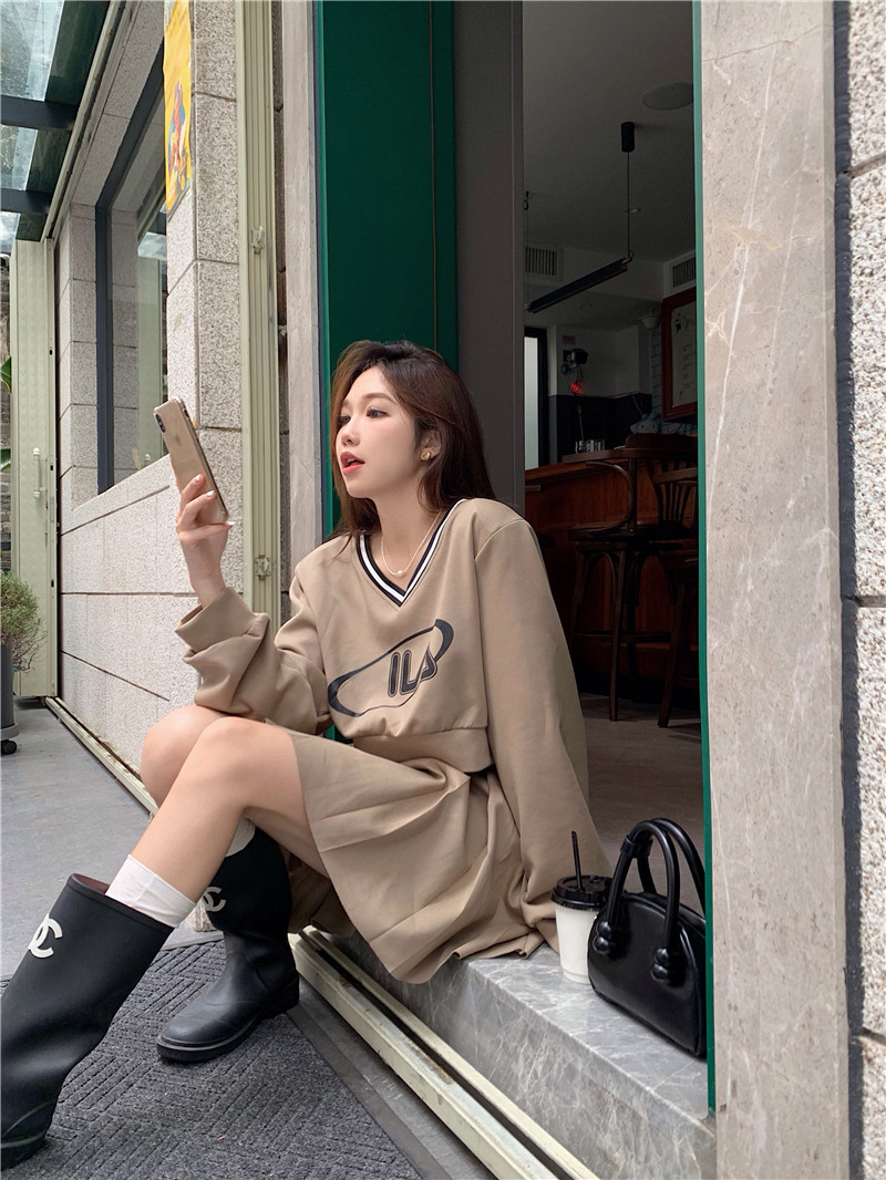 スポーツウェア 秋冬新作 長袖パーカー プリーツスカート セット