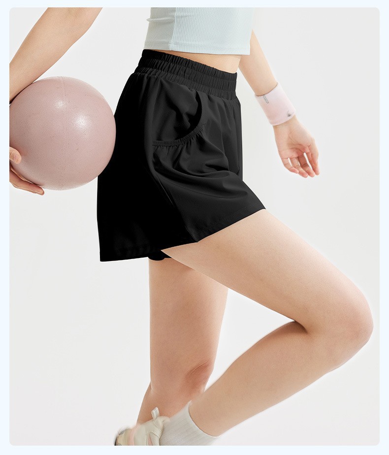 スポーツウェア 軽やかフレアショートパンツ