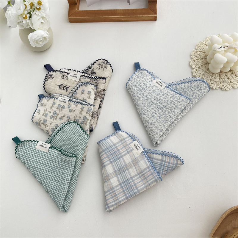 ガーゼケット 綿 100%わたガーゼ ベビーハンカチ 花柄格子 柔らか よだれかけ