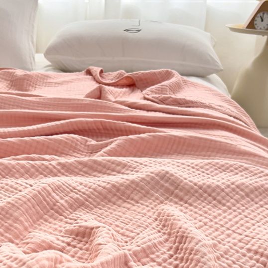 ふんわり雲のような六重ガーゼケット