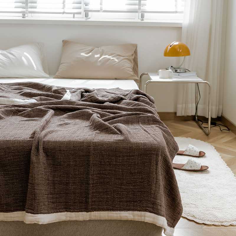 贅沢な心地よさ！こだわり素材の大人向けガーゼケット10選