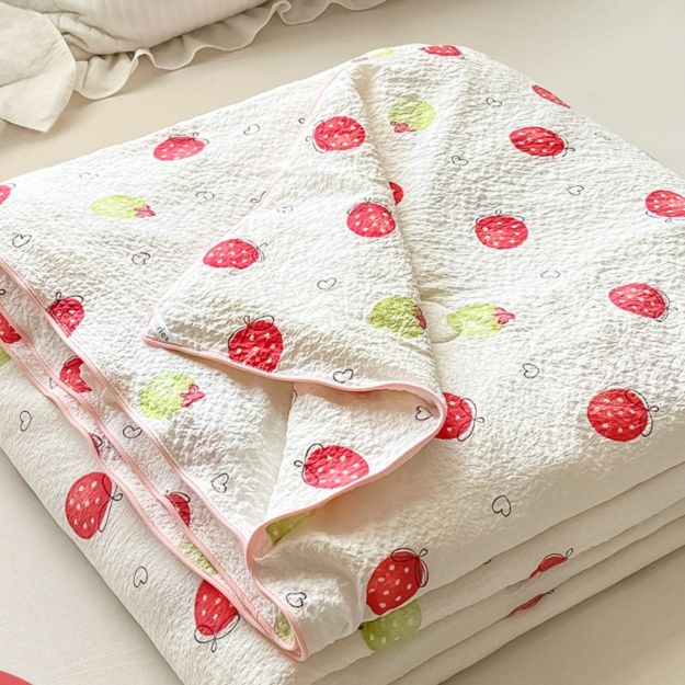 ガーゼケット 綿 いちご柄純綿六重織りガーゼケット