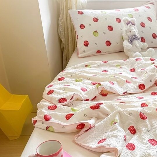 ガーゼケット 綿 いちご柄純綿六重織りガーゼケット