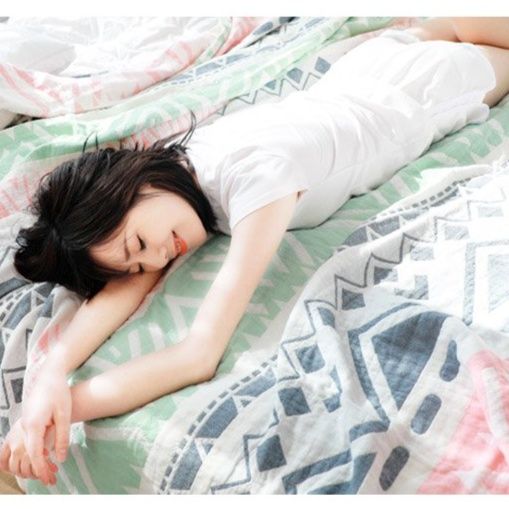 ガーゼケット 四重ガーゼ シングル 肌掛け布団 綿100% 涼しい幾何学柄