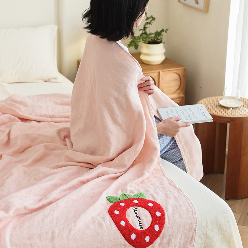 さわやか苺の夢ガーゼケット