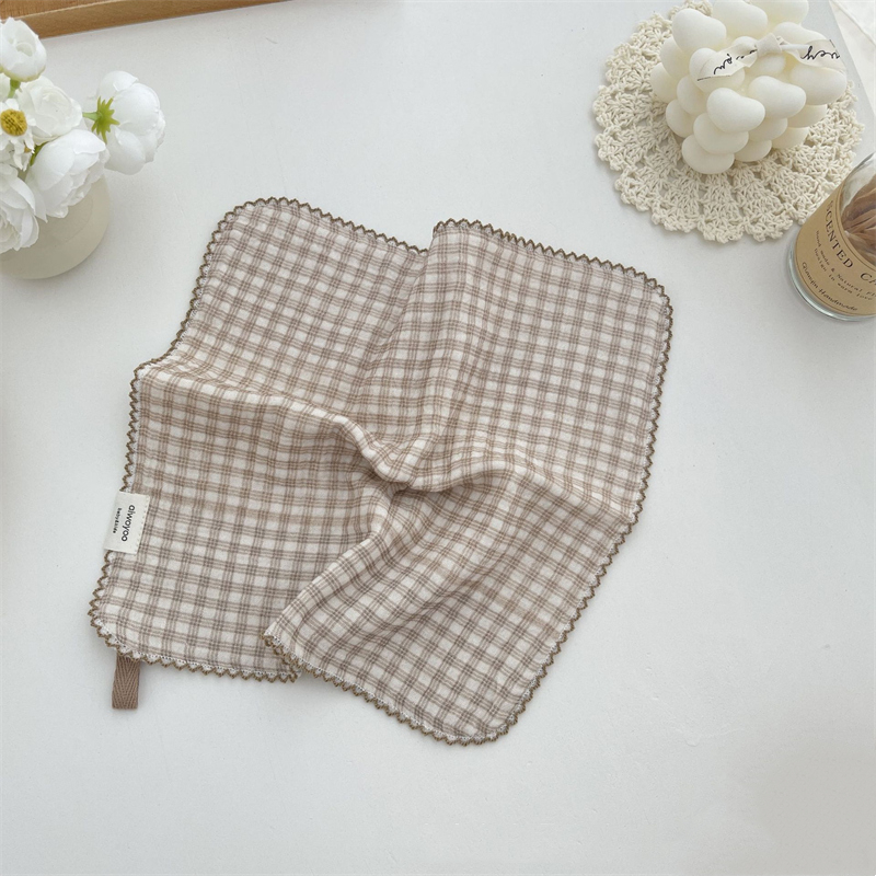 ガーゼケット 綿 100%わたガーゼ ベビーハンカチ 花柄格子 柔らか よだれかけ