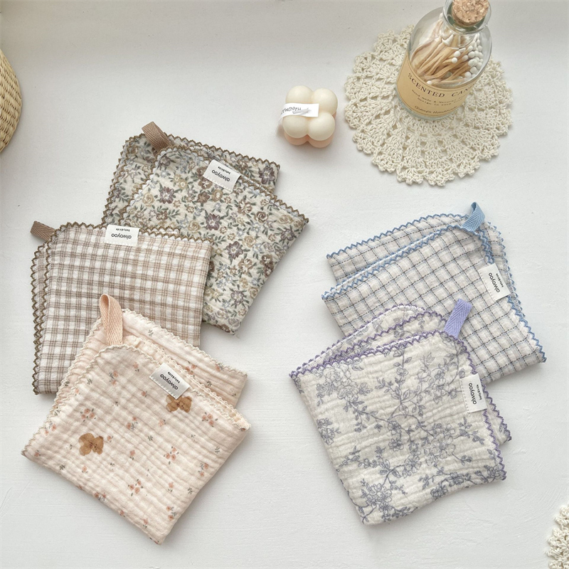 ガーゼケット 綿 100%わたガーゼ ベビーハンカチ 花柄格子 柔らか よだれかけ