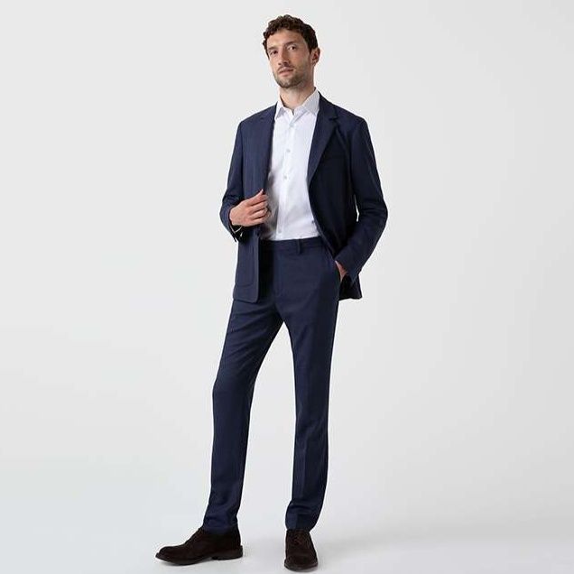 https://fulmo-img-server.com/gentlemanscloset/1755163053826_x5wjewia_n8pqui7b.jpeg