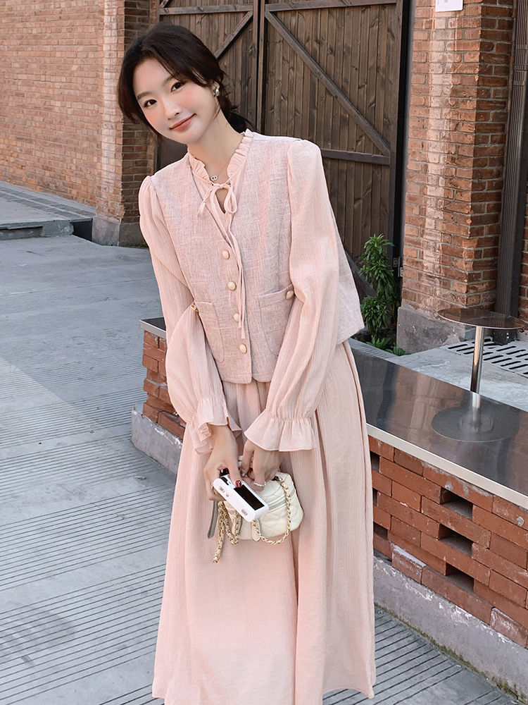ジレ リボン付き優美リネンワンピース