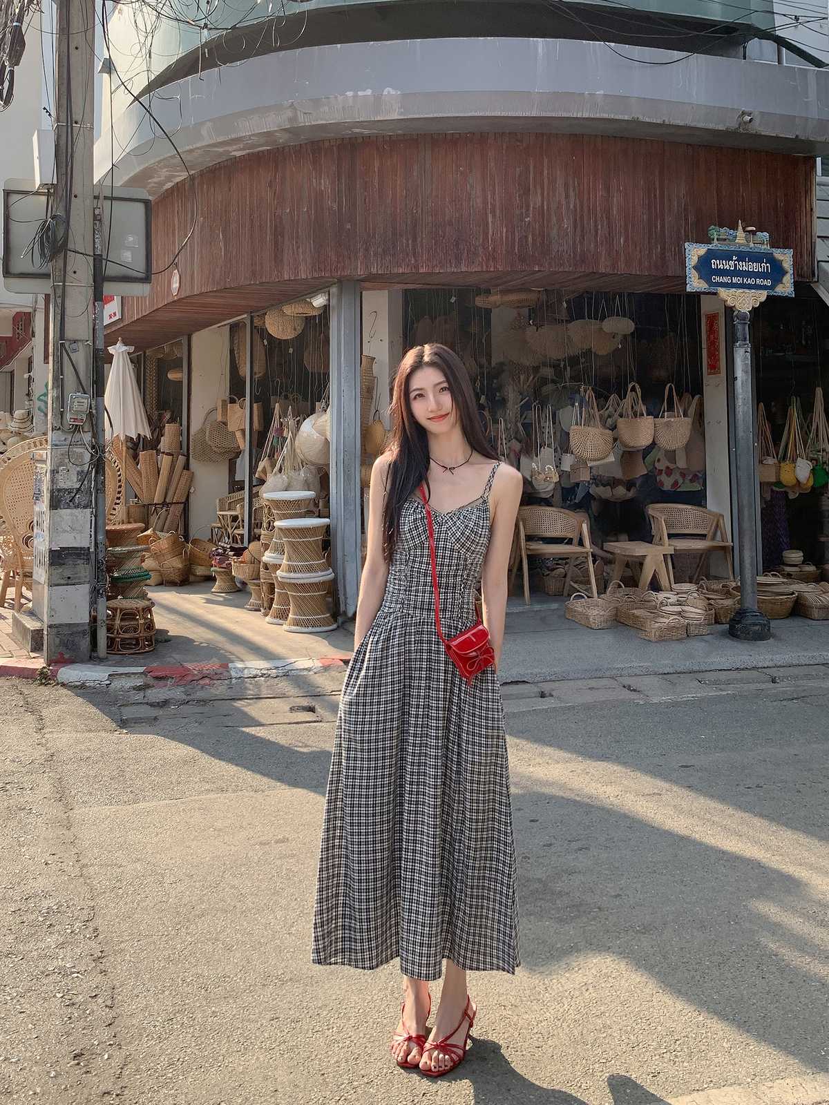 フェミニンな印象に！ギンガムチェックのファッションアイテムおすすめ5選