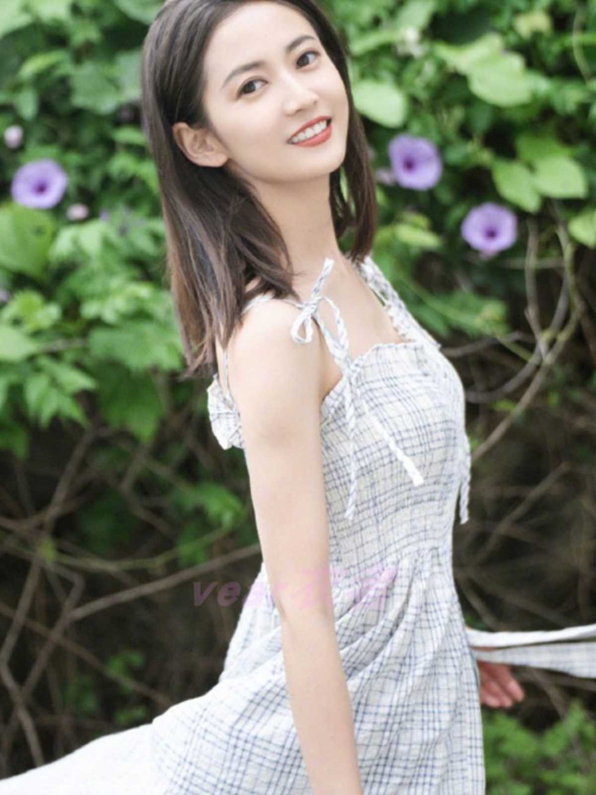 夏の爽やかコーデ！ギンガムチェックで作る涼し気な着こなし5選