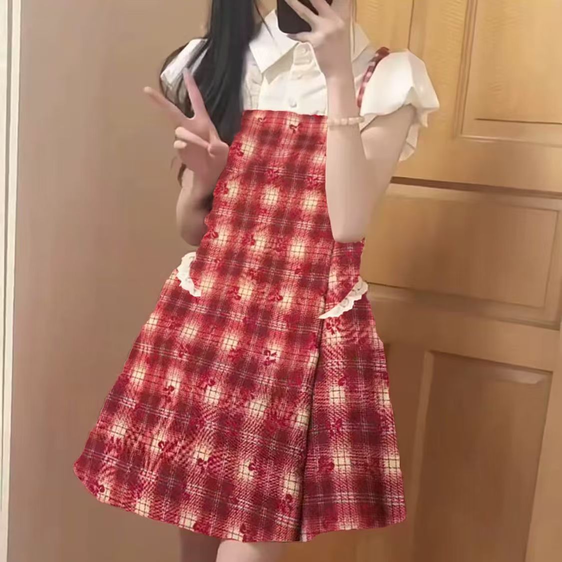 ギンガム チェック 乙女心くすぐるエプロン風ワンピース