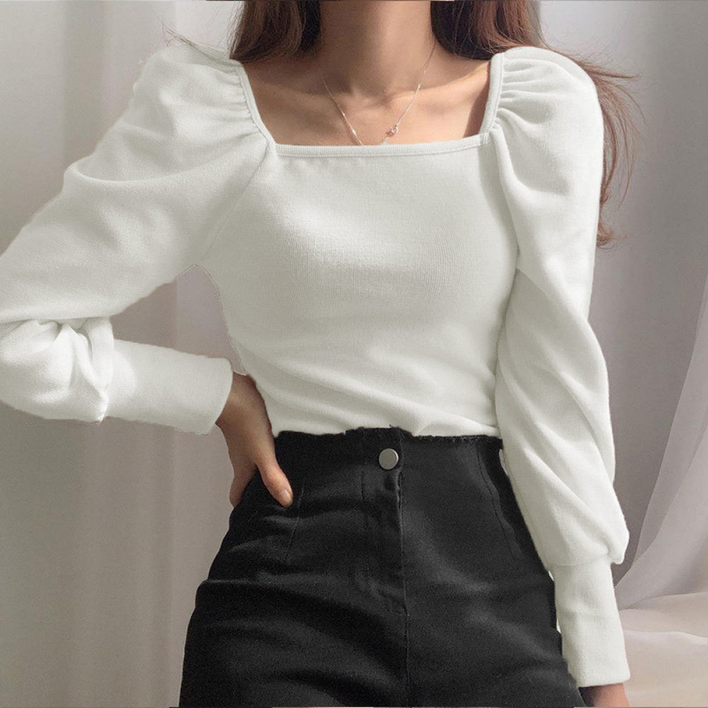 大人かわいい服 ボリュームパフスリーブスクエアネックニット