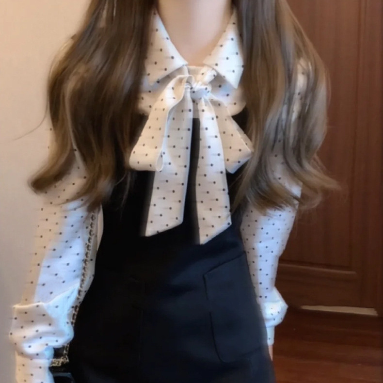大人かわいい服 ドット柄ブラウス重ね着風リボンワンピース