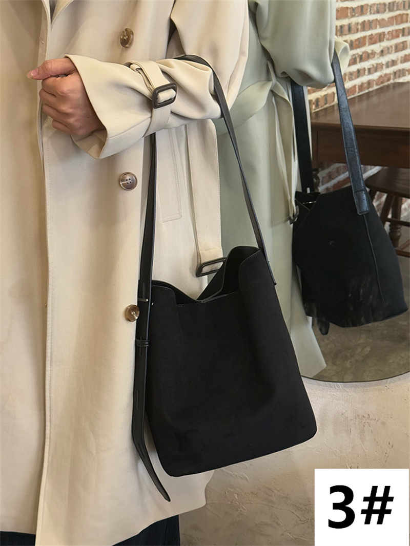 大人かわいい服 新作スエード調バッグ 肩掛け斜め掛け両用 大人上品